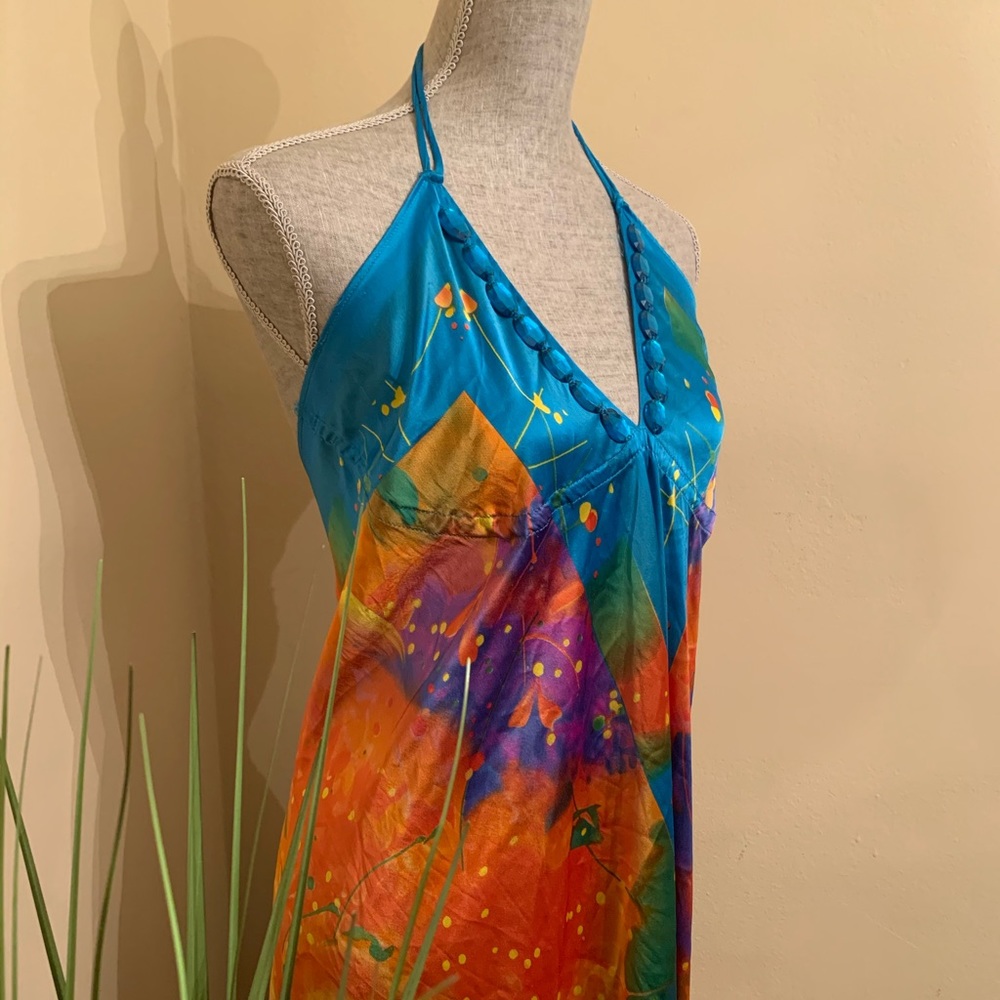 Signature Dress - Picture 3 of 3